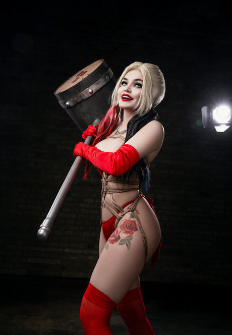 Christina Fink photo 975