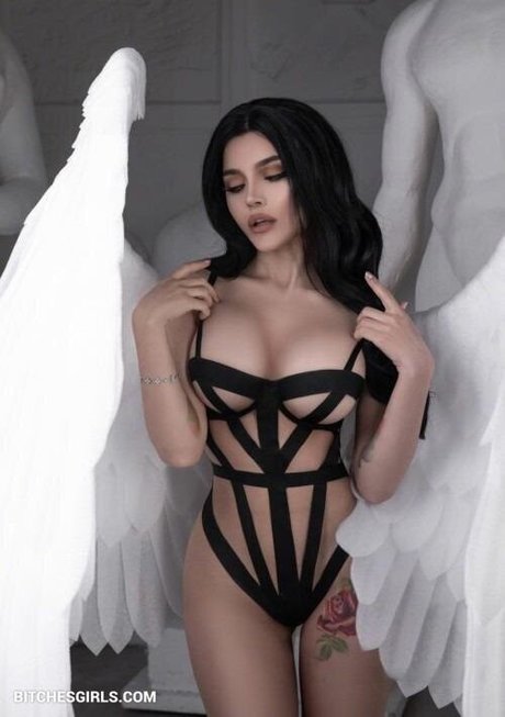 Christina Fink photo 1285