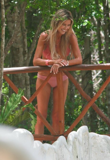 Christina Hall photo 2