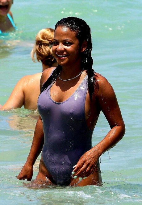 Christina Milian photo 33