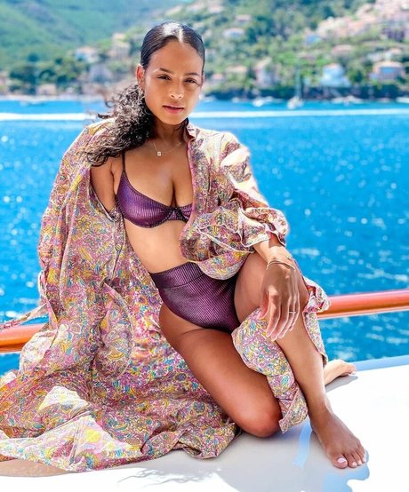 Christina Milian photo 52