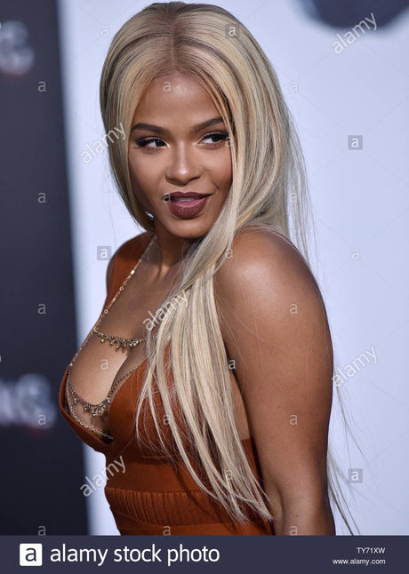 Christina Milian photo 78