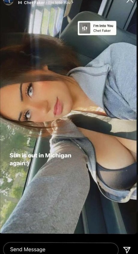 Christina Roki photo 5