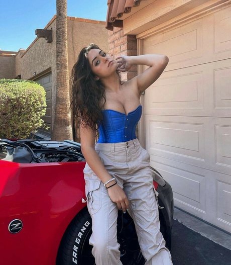 Christina Roki photo 14