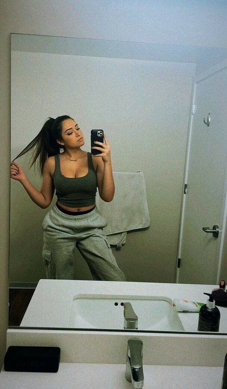 Christina Roki photo 24