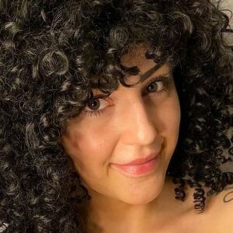 Profile photo of Christy Crystal