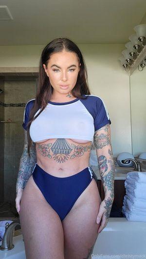 christymack photo 1