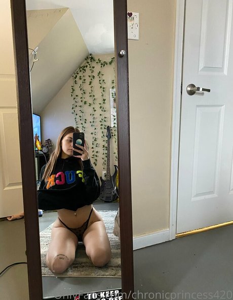 Chronicprincess420 photo 48