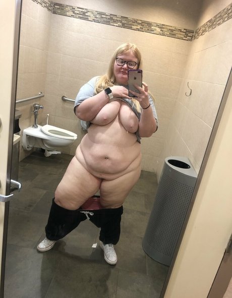 Chubbyhannah photo 9