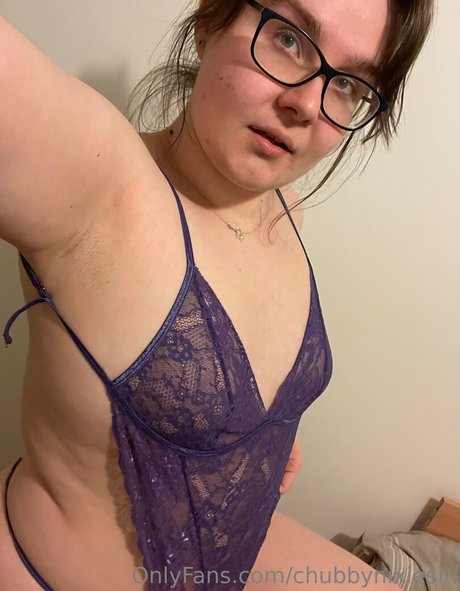 Chubbynixiesin photo 7