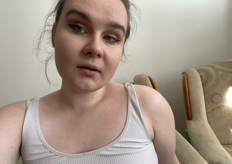 Chubbynixiesin photo 25