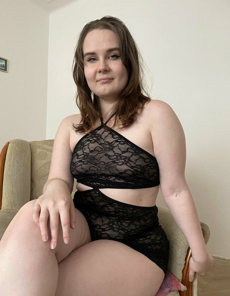 Chubbynixiesin photo 33