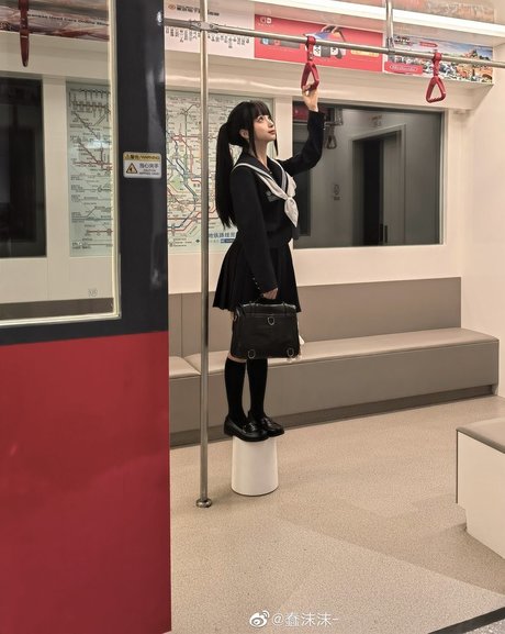 Chunmomo photo 701