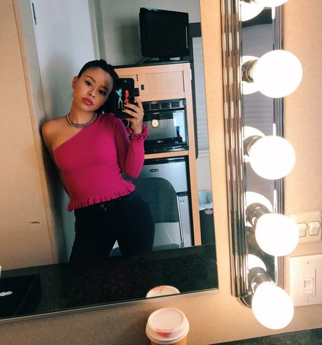 Cierra Ramirez photo 38