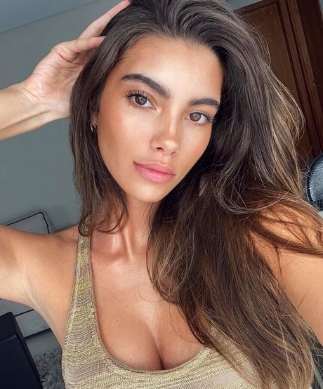 Cindy Mello photo 235