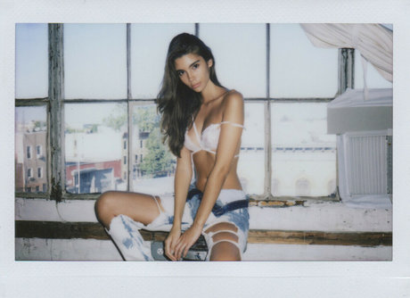 Cindy Mello photo 239