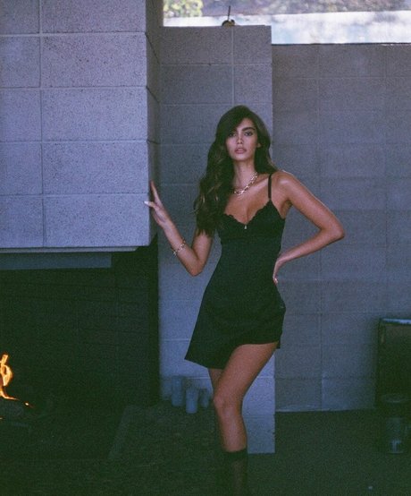 Cindy Mello photo 274
