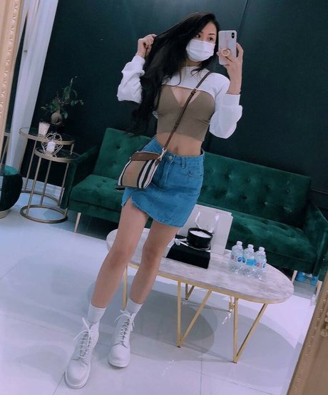 Cindy Phan photo 121