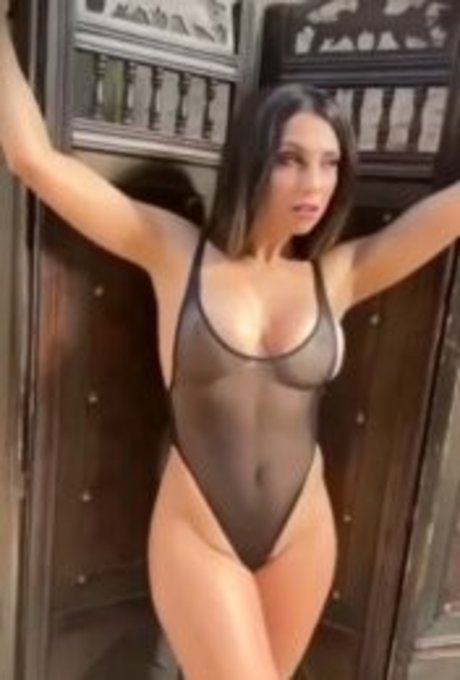 Cinthia fernandez photo 600