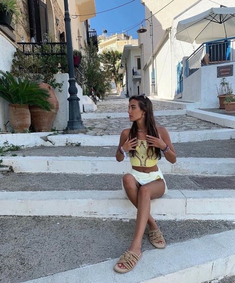 Claire Molin photo 32