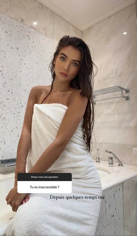 Claire Molin photo 126