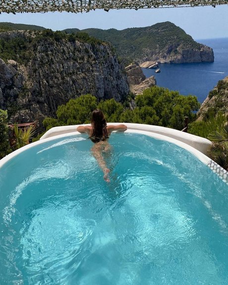 Claire Molin photo 172