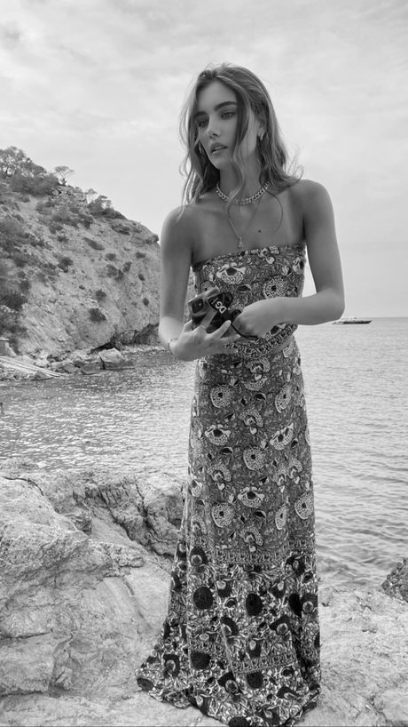 Claire Molin photo 189