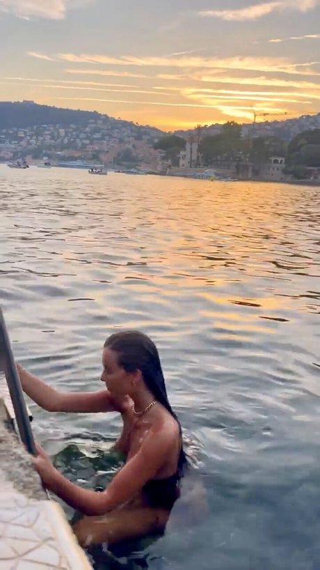 Claire Molin photo 266