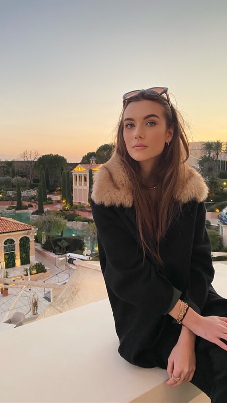 Claire Molin photo 308