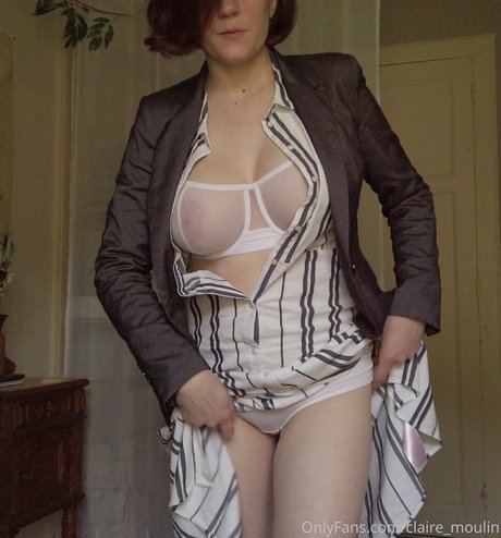 Claire Moulin photo 80