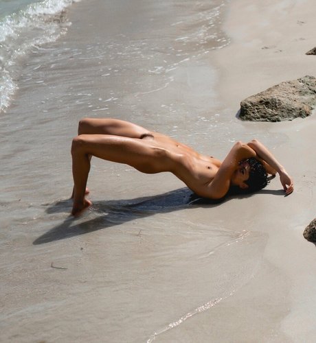 Clara Rene photo 25