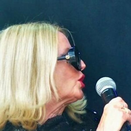 Clare Grogan photo 43