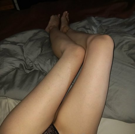 Clarita.feet photo 21