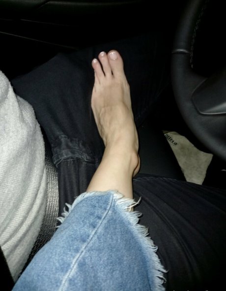 Clarita.feet photo 28