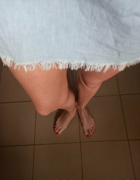 Clarita.feet photo 32