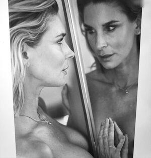 Claudelle Deckert photo 65