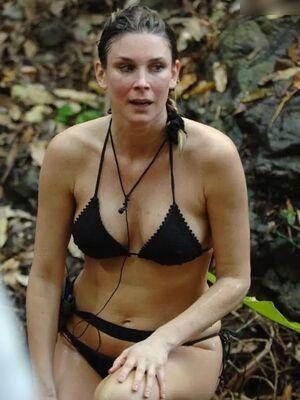 Claudelle Deckert photo 80