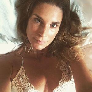 Claudelle Deckert photo 90