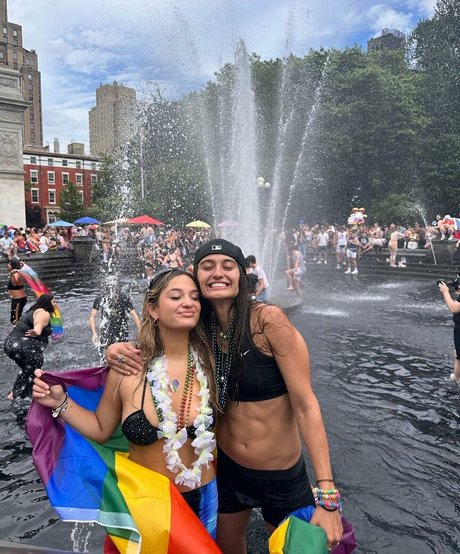 Claudia Conway photo 19