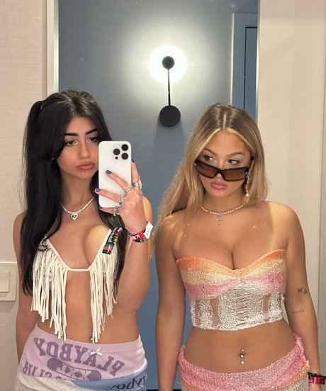 Claudia Conway photo 61