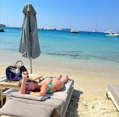 Claudia Sampedro photo 198