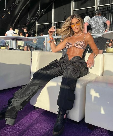 Claudia Sampedro photo 695