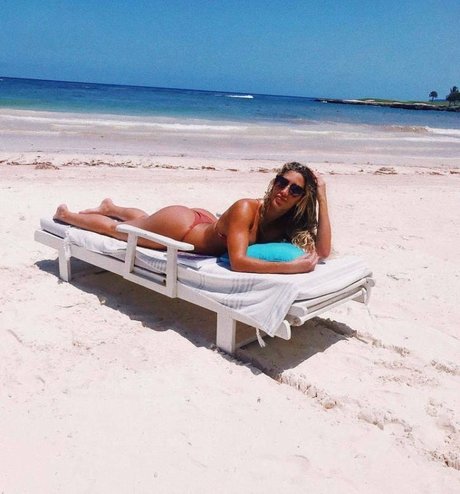 Claudia Sampedro photo 739