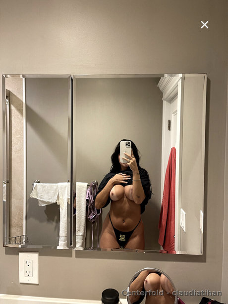 Claudia Tihan photo 18