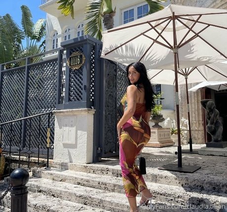 Claudia Tihan photo 173
