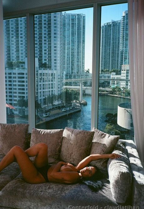 Claudia Tihan photo 198