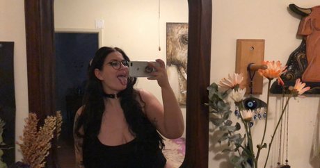 Cordeliacharm photo 131