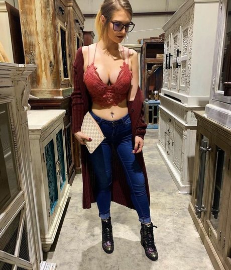 Cori Klein photo 230