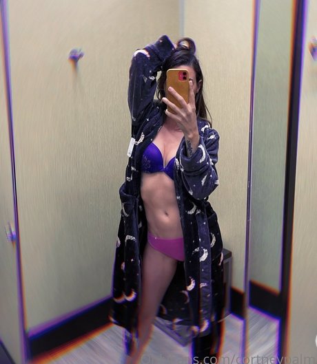 Cortney Palm photo 101