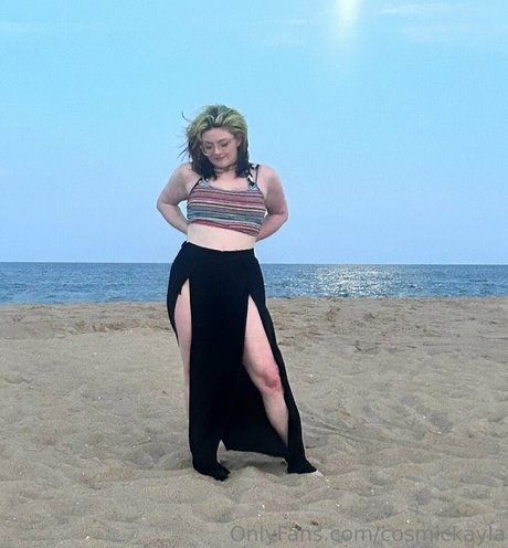 Cosmickayla photo 13